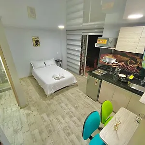 Las Aguas Apartahotel